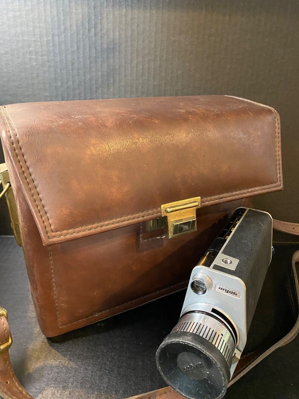 1960s Argus Showmaster 822 Super Eight Camera with Case Not Tested for Parts